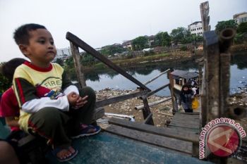 15 Alarm Informasi Banjir Dipasang di Pemukiman Bantaran Sungai