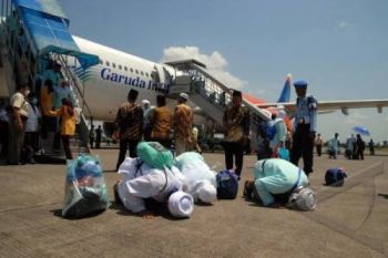 Kloter 14 Debarkasi Surakarta Mendarat di Colombo