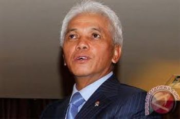 Hatta Rajasa Sarankan Pembentukan Komisi Lewat Musyawarah