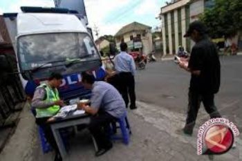 Tekan Calo, Perpanjangan Sim Bisa Via SMS 
