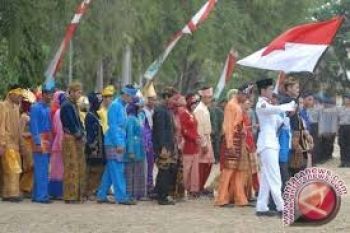 Suku Terasing Matra Ikuti Upacara Sumpah Pemuda