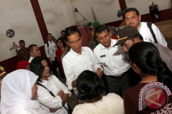 Presiden Minta Pengungsi Erupsi Sinabung Direlokasi Secepatnya