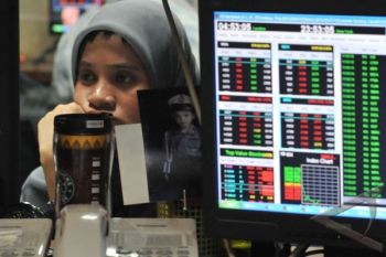 IHSG Kamis Dibuka Melemah Tipis 1,15 Poin
