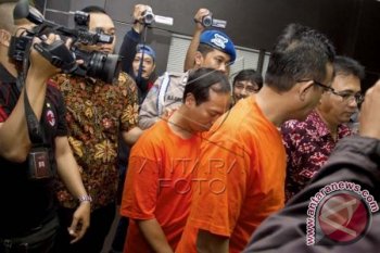 Penyidik KPK Gadungan