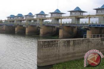 Menteri pastikan `Ground Breaking` Bendungan Mujur 2015
