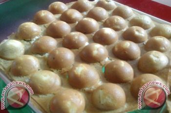Menikmati Waffle Telur Ala Indonesia