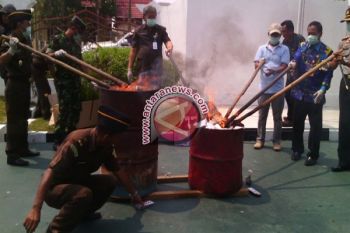 Ratusan Ribu Butir Obat Dimusnahkan Di Sampit 