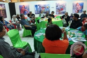DISKUSI LUKISAN