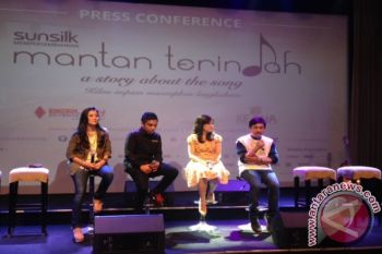  Konser Musik Iringi Premiere Film "Mantan Terindah"