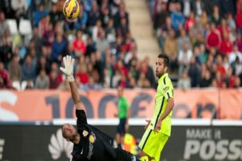 Barca Menang 2-1 Atas Almeria            