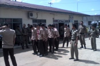 Selain bawa gir, pelajar SMPN ini simpan gambar ponor di ponsel