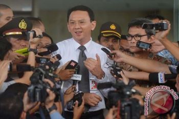 Ahok : Pelantikannya Menjadi Gubernur Definitif Menunggu SK Presiden