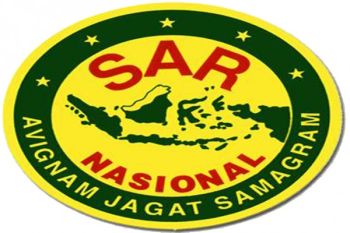 Basarnas beri penghargaan relawan evakuator Erri Yunanto