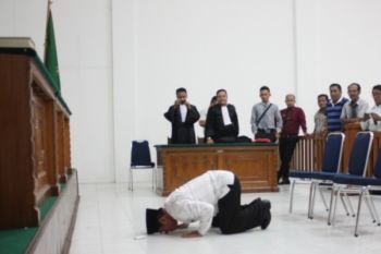 Mantan Sekda Solok Selatan Divonis Bebas