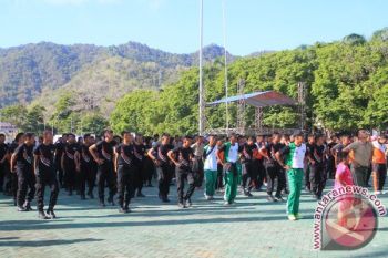 OLAHRAGA BERSAMA TNI POLRI