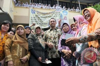 Mendikbud Ajak Masyarakat Memuliakan Guru
