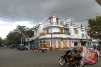 Artikel - Kusamnya kota tua Ampenan