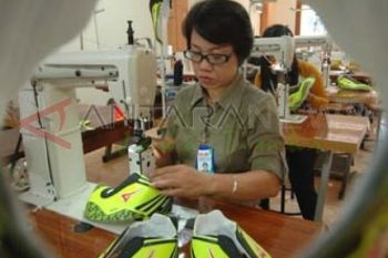 Industri Rumahan Sepatu