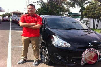 Pebalap : Untuk Menghemat Bahan Bakar Pengemudi Pelan-Pelan Dalam Akselerasi Gas