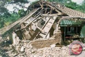 Ratusan Rumah di Bima diterjang Puting Beliung