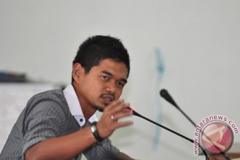 Bepe Kembali Perkuat "Macan Kemayoran"  