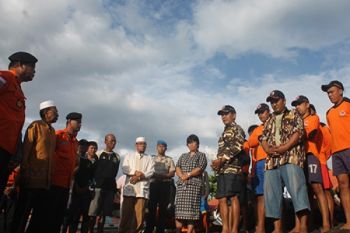Doa Lintas Agama Awali Proses Evakuasi Pesawat