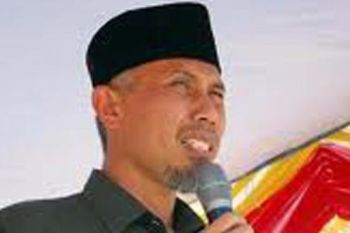 Padang Tuntaskan Pembebasan Lahan Normalisasi Sungai 2015