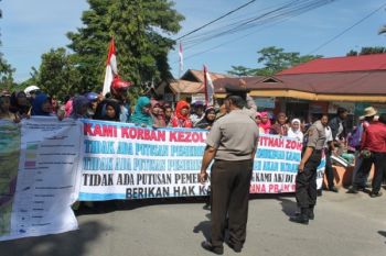 Seratusan Warga Tanjung Sani Datangi BPBD Agam