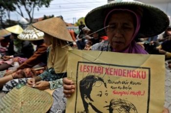 PTUN Semarang Tolak Keberatan PT Semen Indonesia