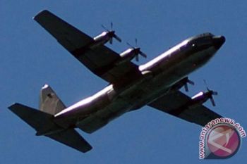 TNI AU Siapkan Hercules untuk Angkut Seribu TKI Ilegal dari Malaysia