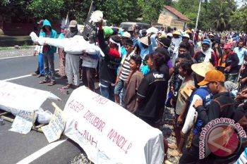 LBH Yogyakarta dorong gubernur cabut IPL bandara 