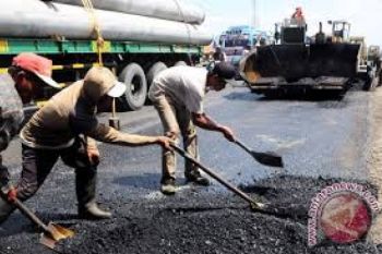 Ganjar: Perbaikan Jalan Jadi Titik Rawan Kemacetkan 