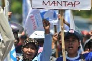 UMK, Tiga Perusahaan Jateng Ajukan Penangguhan