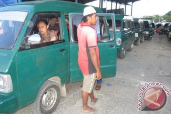 Jelang Natal Dishub Jayapura bebaskan trayek angkutan