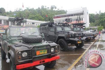 Kasad tinjau pameran alutsista di Jayapura