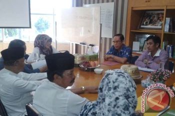 Tim Visitasi Yakini Prodi Ekonomi UIM Lolos 