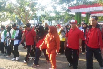 Jalan Sehat Meriahkan Peringatan HAB Di Kendari