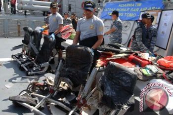 Kotak Hitam AirAsia QZ8501 Akan Dicari dengan "Robot"