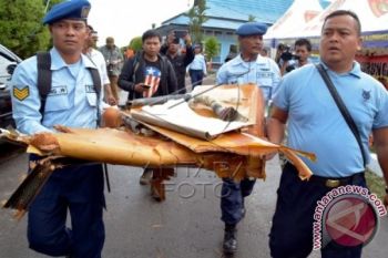 KNKT beberkan temuan serpihan AirAsia