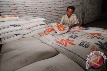 Pemkot Pekalongan Gelontorkan 123 Ton Beras