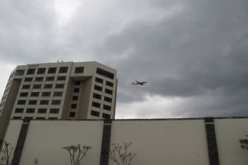AirAsia hentikan penerbangan rute Padang-Singapura