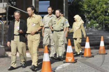 Pegawai Honorer K2 Temanggung Mengadu ke Dewan
