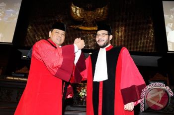 Ketua dan Wakil Ketua Baru MK Ucapkan Sumpah