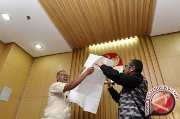  Mantan Kapolri Duga Adanya Persaingan Terkait BG