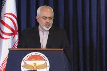 Kerry dan Zarif  Lanjutkan Pembicaraan Nuklir Iran