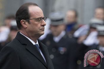 Hollande Yakinkan Muslim, Tuntut Nilai-Nilai Prancis Dihormati