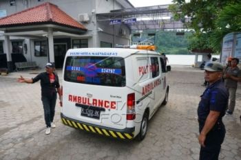 Jenazah Empat Terpidana Mati Dibawa Keluar Nusakambangan