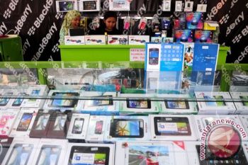 Akhir Tahun ini, Importir Ponsel Wajib Punya Pabrik