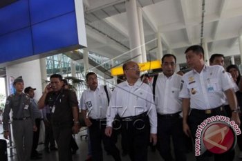 Kunjungan Kerja Menhub