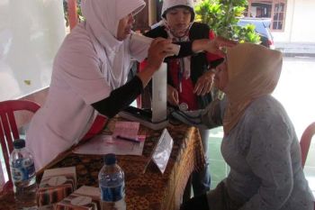 MOR IV Sukses Gelar Pengobatan Gratis dan Donor Darah